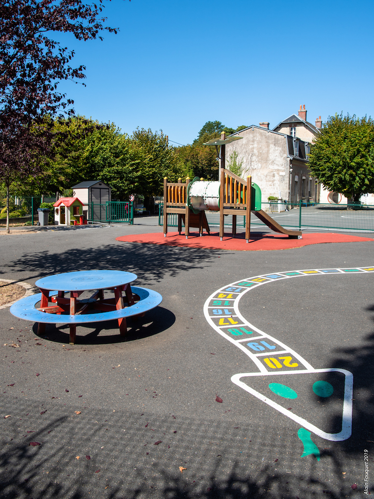cour jeux maternelles